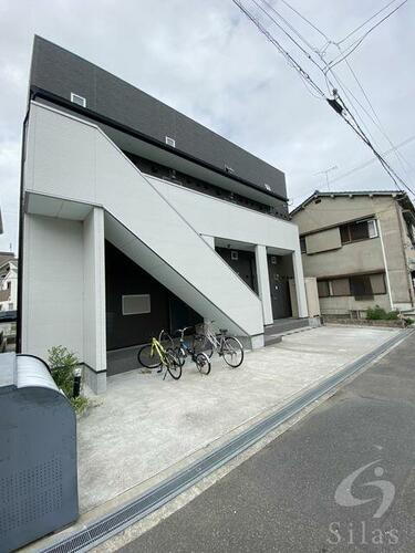 大阪府東大阪市古箕輪１丁目 築9年11ヶ月 2階建