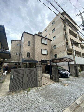 兵庫県神戸市兵庫区松本通４丁目 3階建