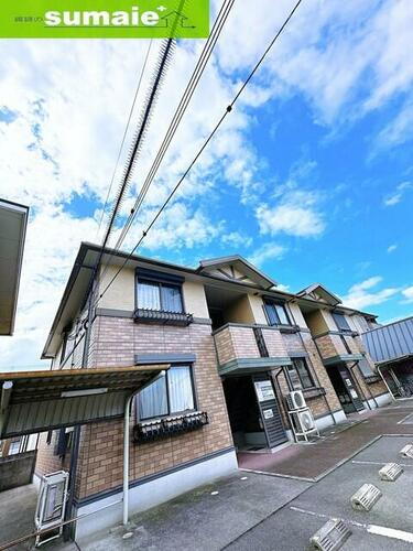 パインズコート