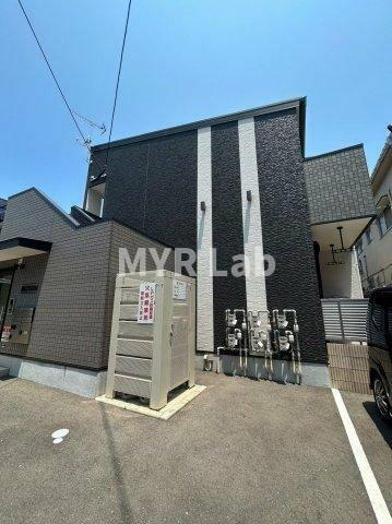 福岡県福岡市東区香椎駅東１丁目 2階建 築4年11ヶ月