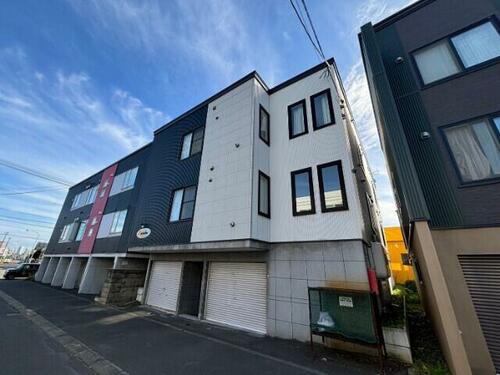 北海道札幌市北区新川二条７丁目 2階建 築17年