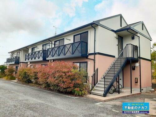 サンビレッジ一番館 2階建