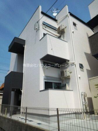 兵庫県尼崎市御園３丁目 築9年10ヶ月 2階建