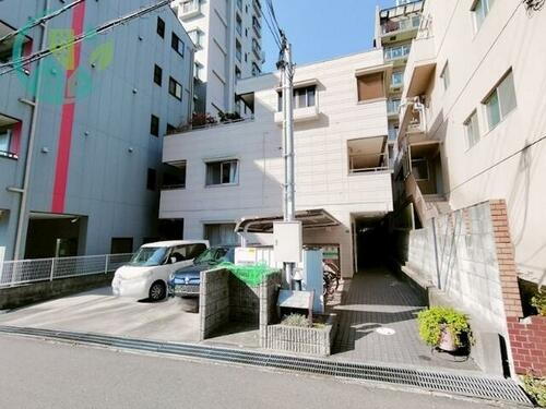 兵庫県神戸市灘区岩屋北町７丁目 築28年5ヶ月 3階建