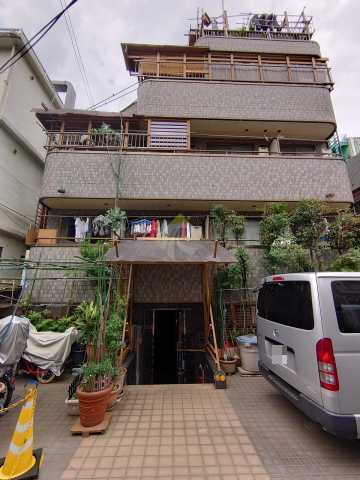 河本マンション 地上3階地下1階建