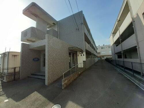 三重県鈴鹿市三日市町 賃貸マンション