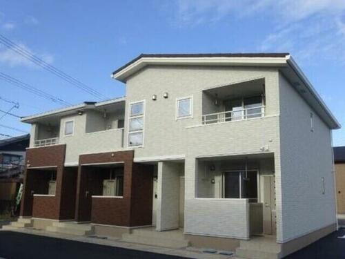 三重県三重郡朝日町大字縄生 賃貸アパート