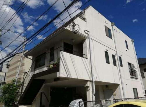 ファミールシマダ 3階建
