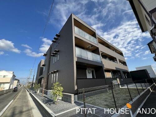 愛知県岡崎市赤渋町字袖広 賃貸アパート