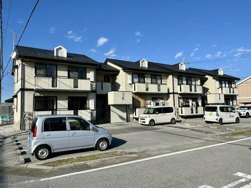 ファミール花の木