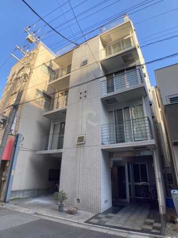 ＭＡＩＳＯＮ　ＬＩＶＥＩＬ