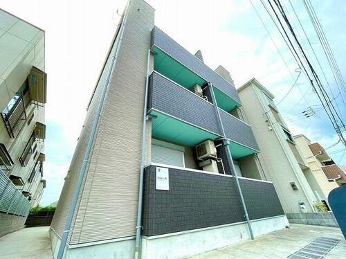 大阪府堺市西区鳳西町３丁 築7年10ヶ月 3階建