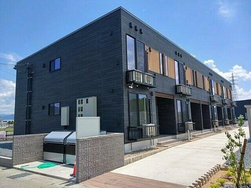 アクアガーデン１ 2階建