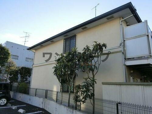 プチメゾン目白 2階建