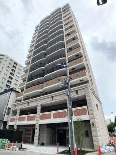 大阪府大阪市西区新町３丁目 15階建