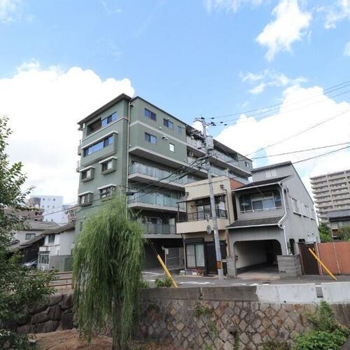 岡山県岡山市中区古京町１丁目 6階建 築12年8ヶ月