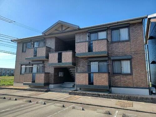 三重県松阪市甚目町 賃貸アパート