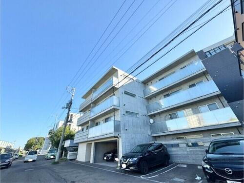 北海道札幌市豊平区水車町７丁目 賃貸マンション