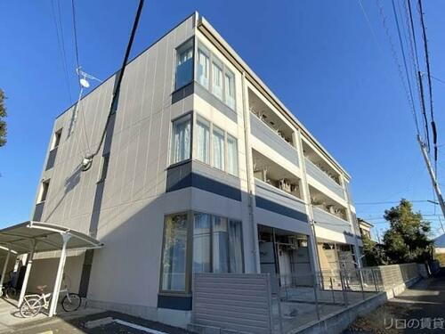 福岡県北九州市八幡西区御開４丁目 3階建 築8年9ヶ月