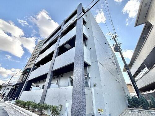 大阪府堺市堺区三宝町３丁  4階建