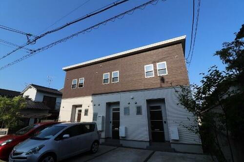 岡山県岡山市南区下中野 築11年12ヶ月 2階建