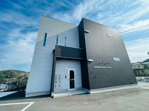 長崎県諫早市貝津町 2階建 築3年6ヶ月