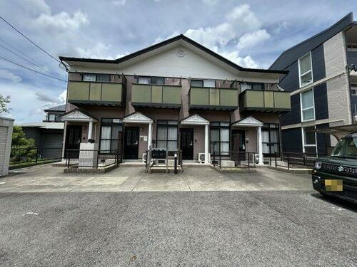 愛知県稲沢市国府宮１丁目 テラスハウス