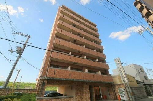 大阪府大阪市北区豊崎６丁目 8階建