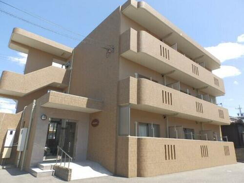 三重県鈴鹿市三日市１丁目 築17年10ヶ月 3階建