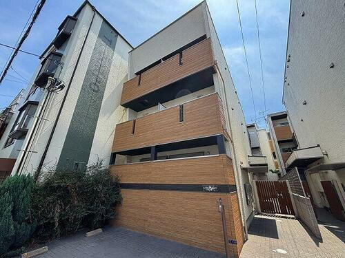 大阪府大阪市西淀川区竹島３丁目 築9年8ヶ月 3階建