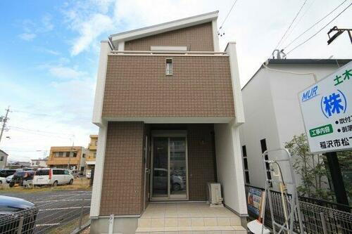 愛知県稲沢市松下１丁目 テラスハウス