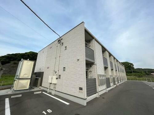 福岡県中間市岩瀬西町 2階建 築6年9ヶ月