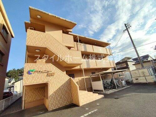 愛知県豊川市美和通２丁目 賃貸マンション