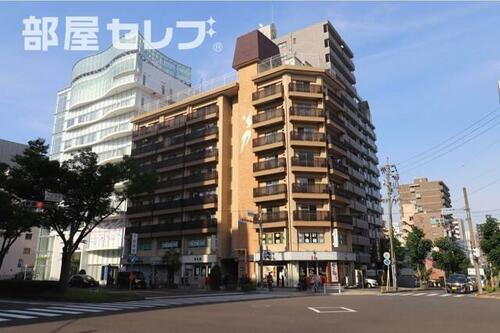 福信ビル 8階建