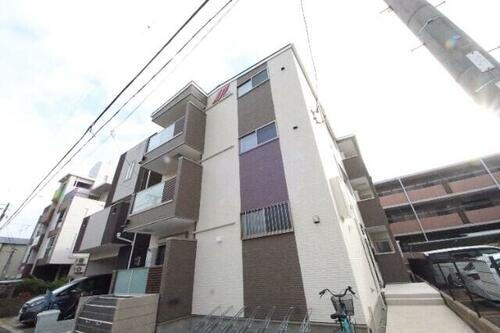 兵庫県尼崎市東七松町１丁目 3階建 築1年1ヶ月