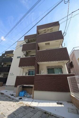 兵庫県西宮市津門住江町 3階建 築3年10ヶ月