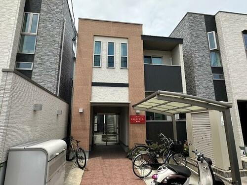 ｅｌｌｉ　ｂｉｒ楽々園