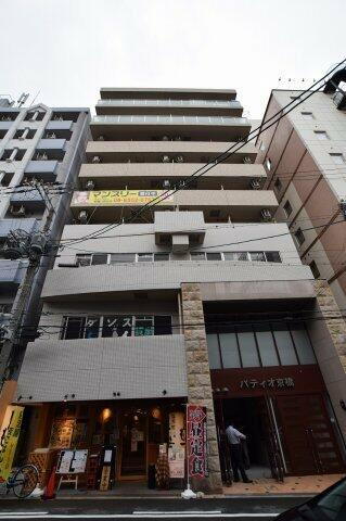 パティオ京橋 8階建