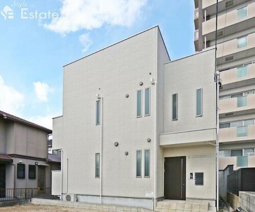 愛知県名古屋市千種区赤坂町１丁目 賃貸アパート