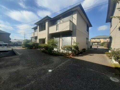 三重県鈴鹿市三日市町 2階建 築25年6ヶ月