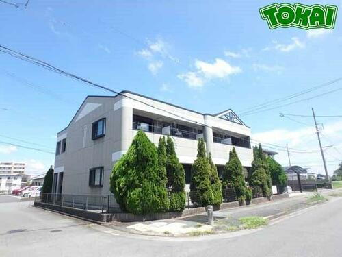 三重県松阪市嬉野中川新町３丁目 2階建 築24年