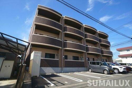 熊本県熊本市中央区十禅寺１丁目 3階建