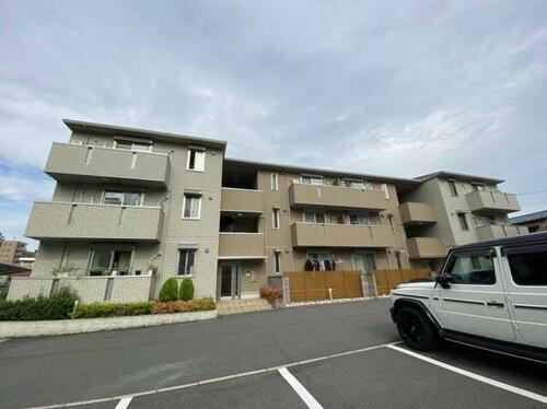 大阪府大阪市平野区瓜破２丁目 築9年10ヶ月 3階建