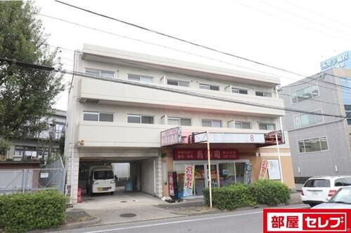 山文万場山ビル 3階建