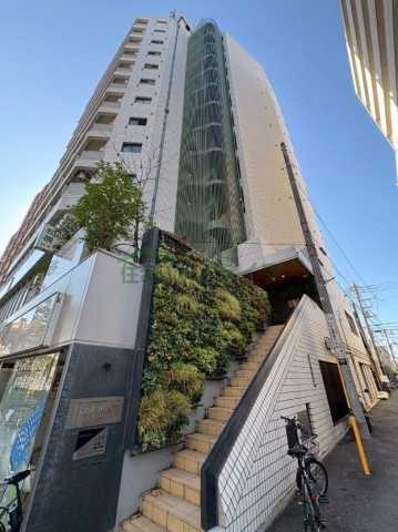 東京都新宿区高田馬場１丁目 地上13階地下1階建 築40年11ヶ月