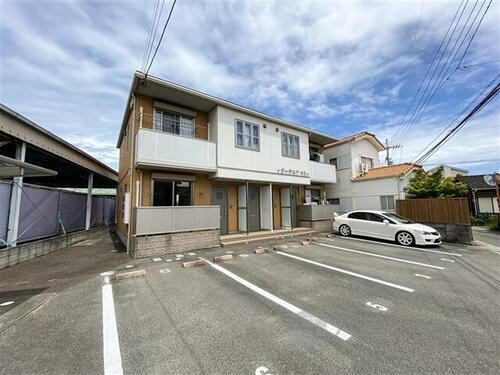 徳島県徳島市春日１丁目 賃貸アパート