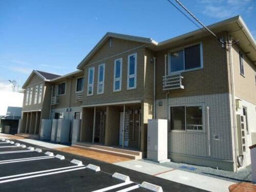 愛媛県松山市衣山４丁目 賃貸アパート