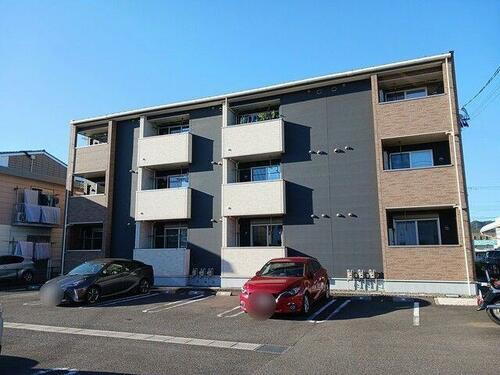 広島県福山市南蔵王町４丁目 3階建 築11年10ヶ月