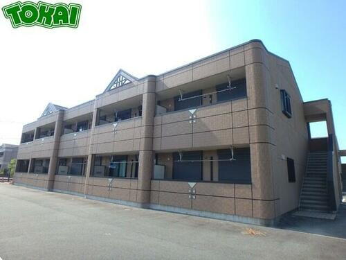 三重県松阪市曽原町 2階建 築18年9ヶ月