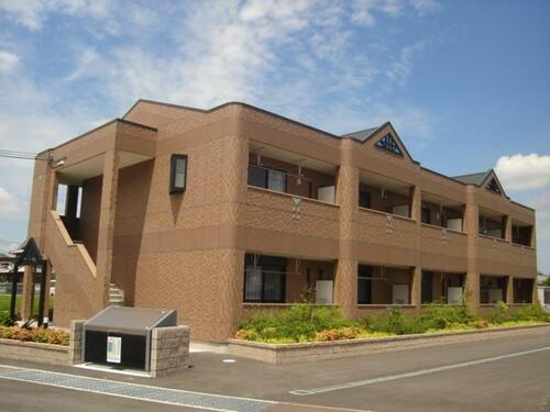 兵庫県丹波篠山市杉 賃貸アパート